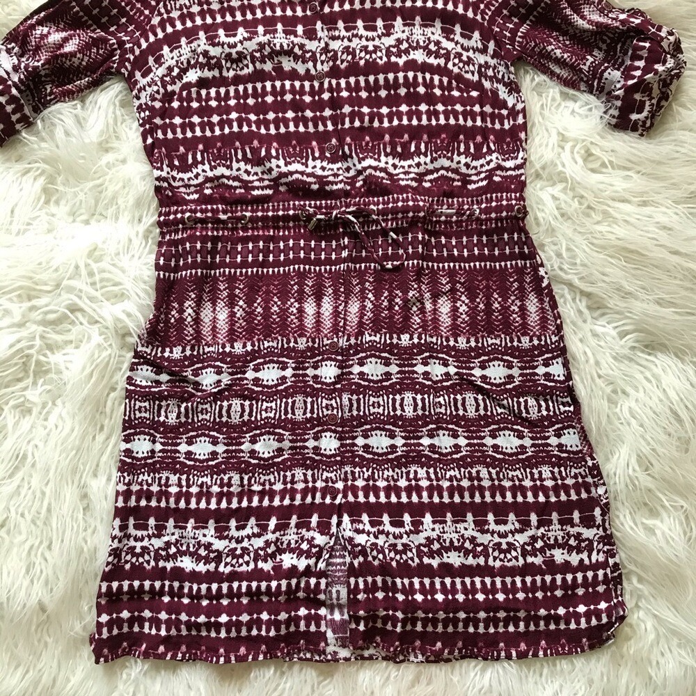 LAUNDRY BURGUNDY WHITE BUTTON DOWN TIE WAIST DRESS - Picture 3 of 6